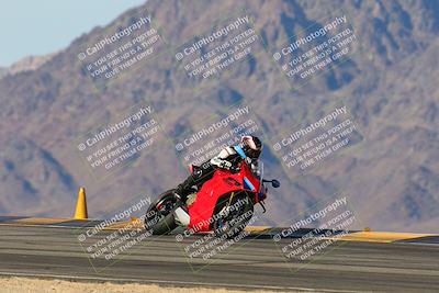 media/Nov-30-2024-TrackXperience (Sat) [[4565c97b29]]/Level 1/Session 6 Turn 9 From the Berm/